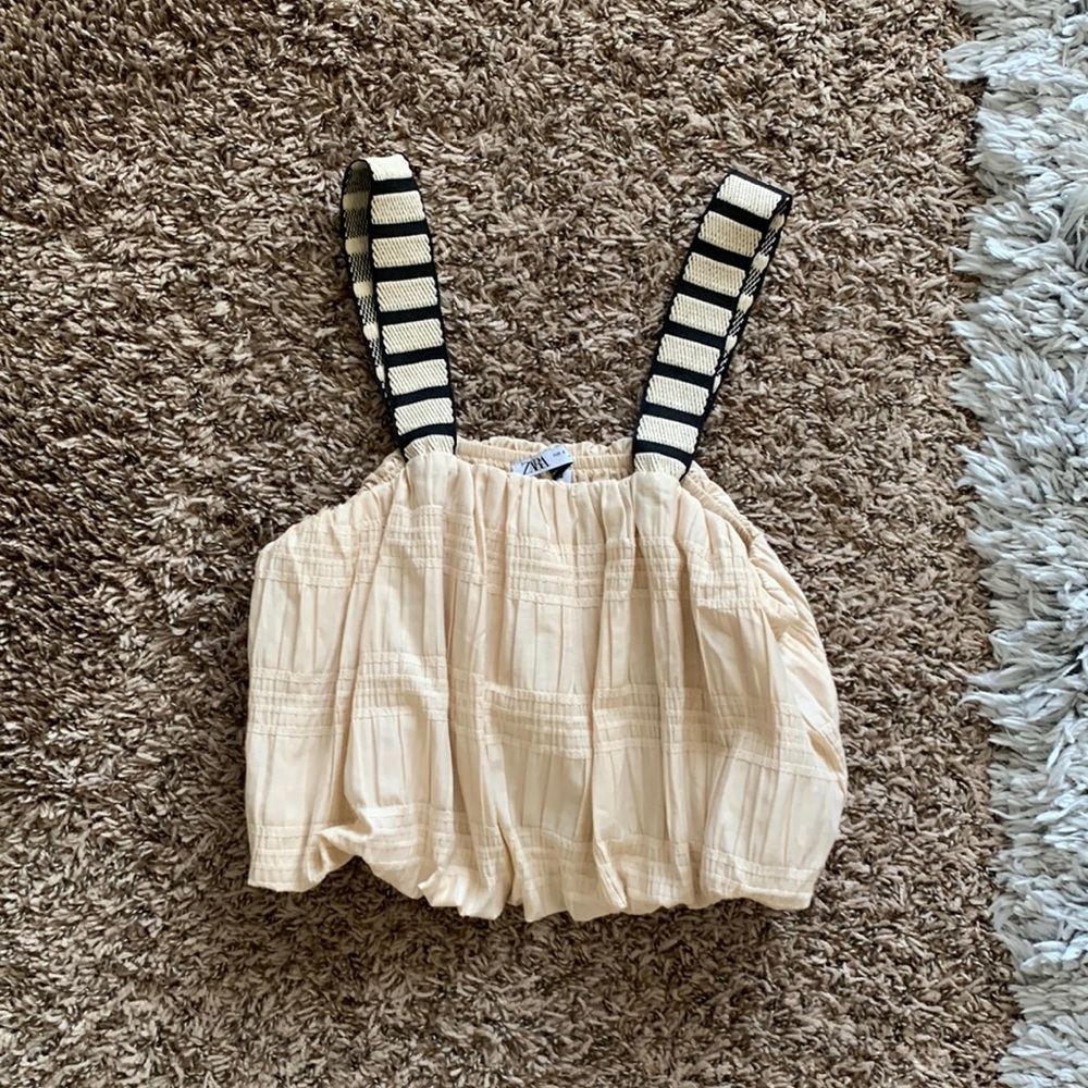 Cute Zara top